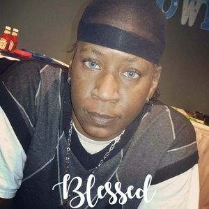 Meet your Posher, Les